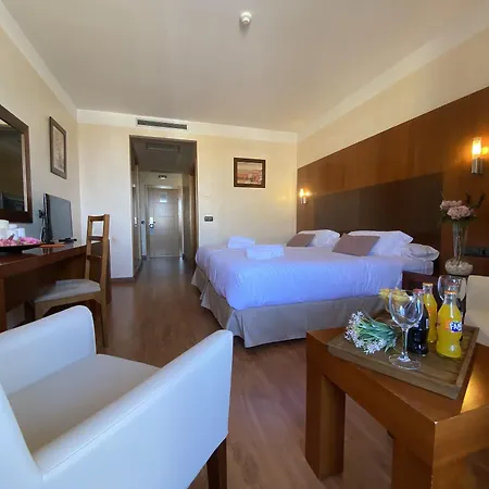 Montera Plaza 4* Los Barrios