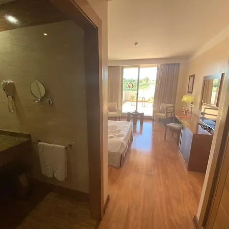 Montera Plaza Hotel