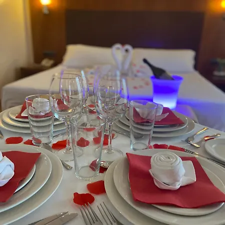 Montera Plaza Hotel Los Barrios