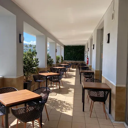 Hotel Montera Plaza Los Barrios